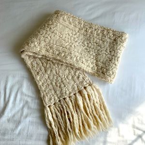 Club Monaco Wool Cable Knit Scarf